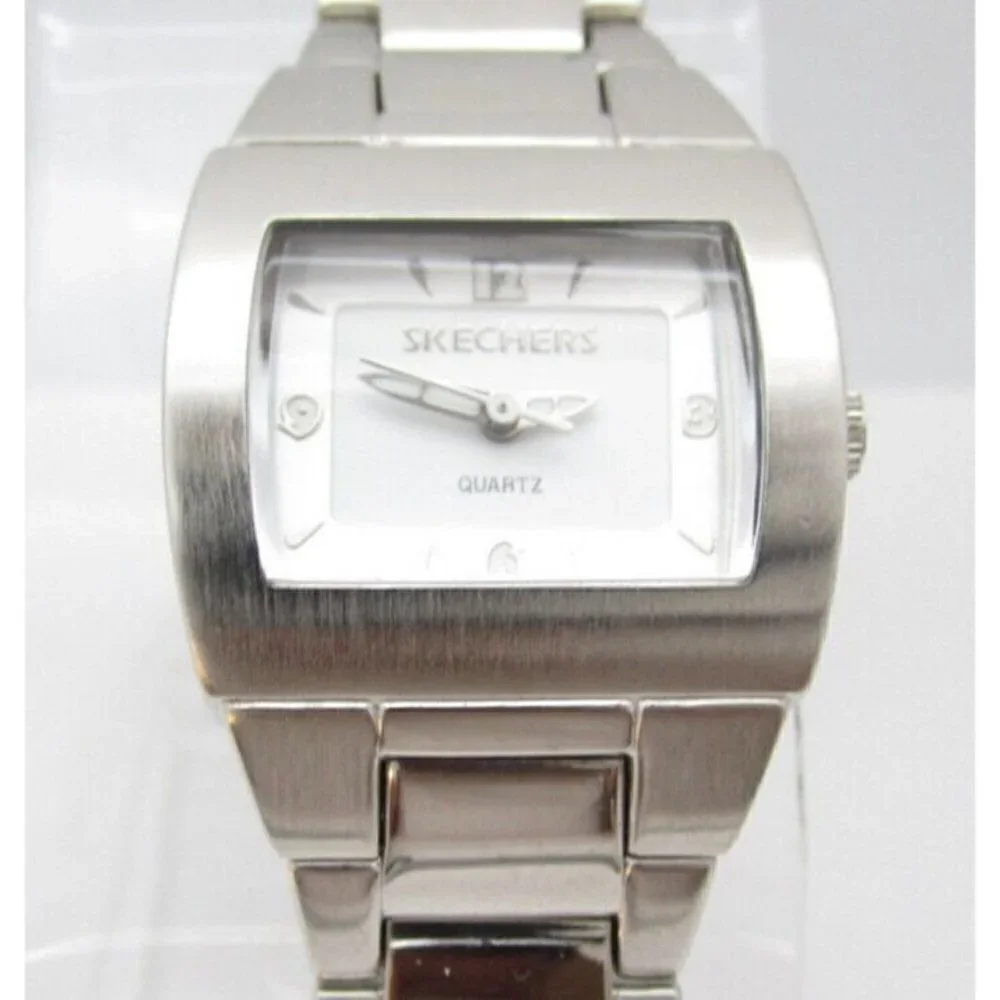 Women Sketchers Quartz WR Analog 28mm Dial Causal Round Watch (F875)